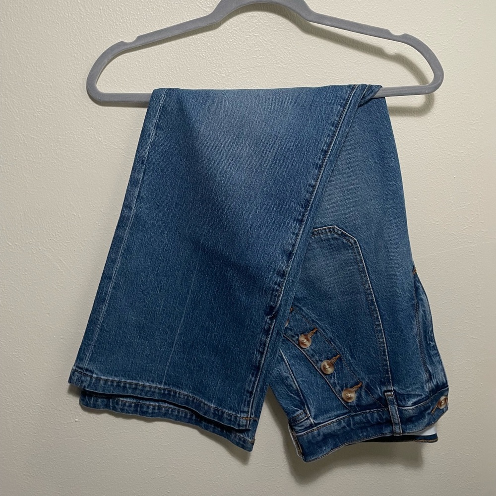 LOFT Wide Leg Denim Pants – Brighter Blue (Size 29P / 8P)